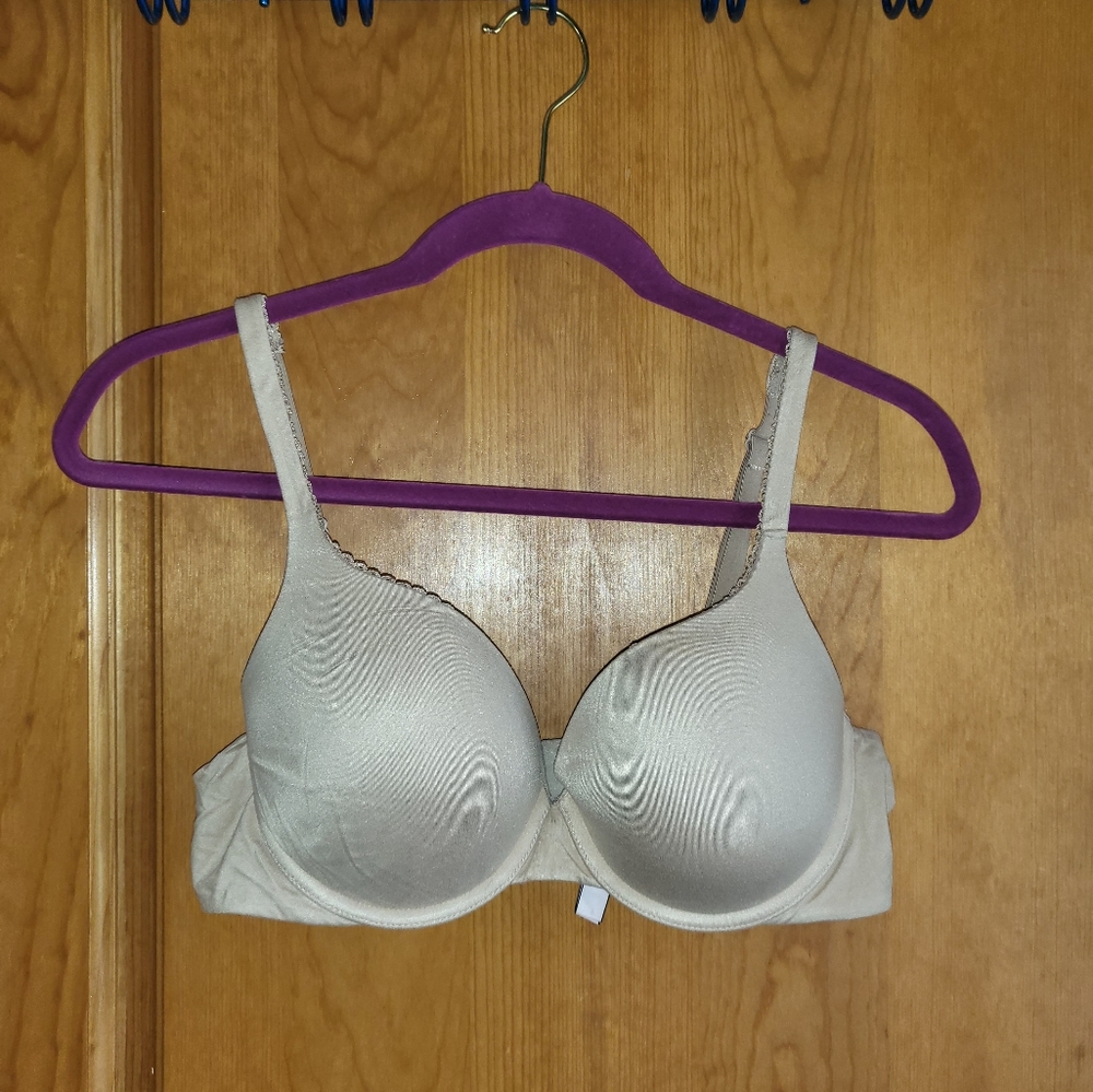 Victoria's secret bra